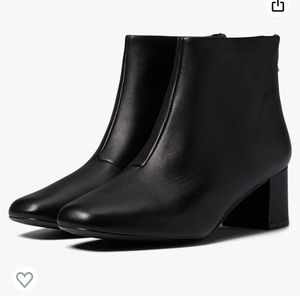 Clarks Sheer55 Zip Black Leather Bootie - 9M